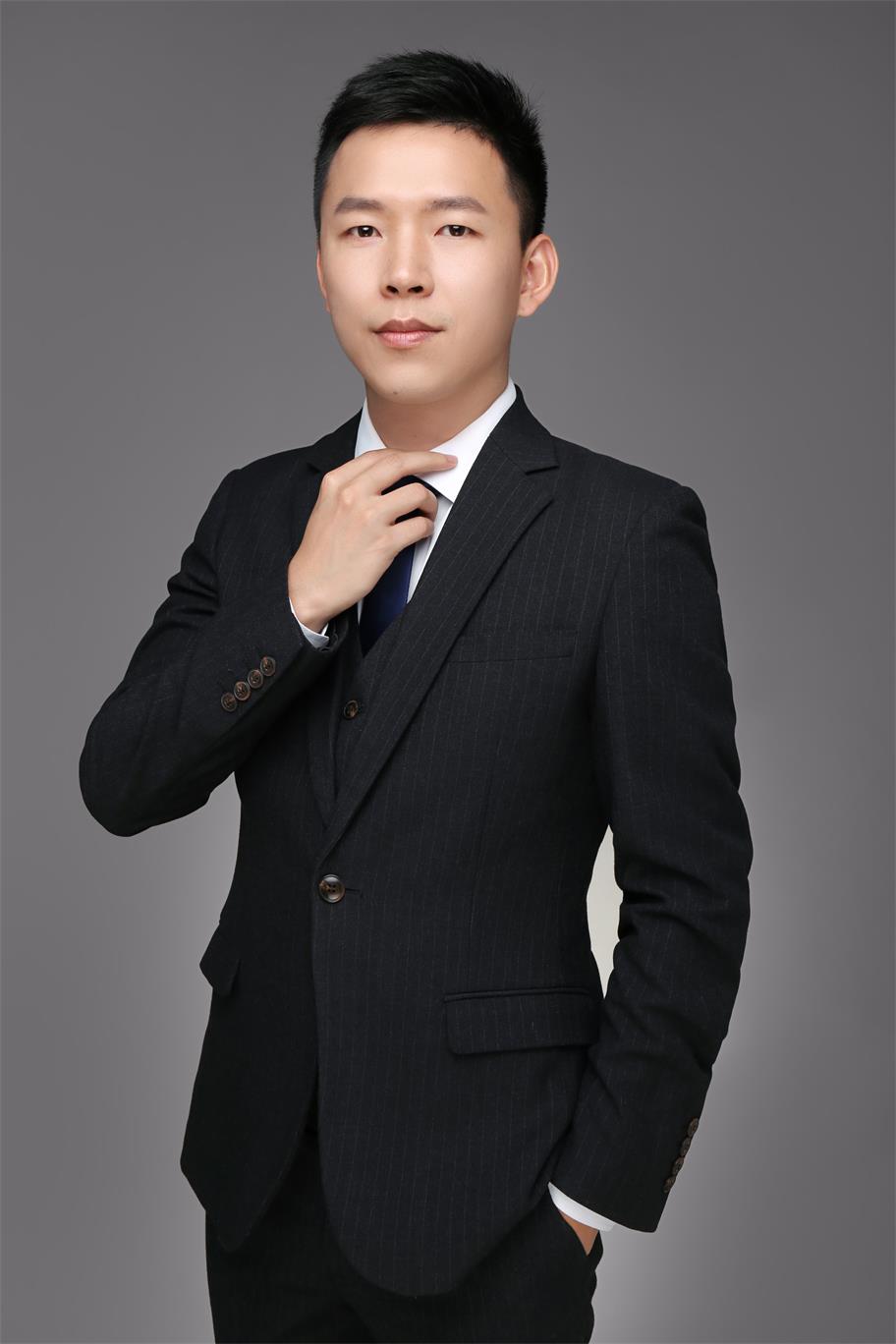 高启航 创始人 & 执行董事